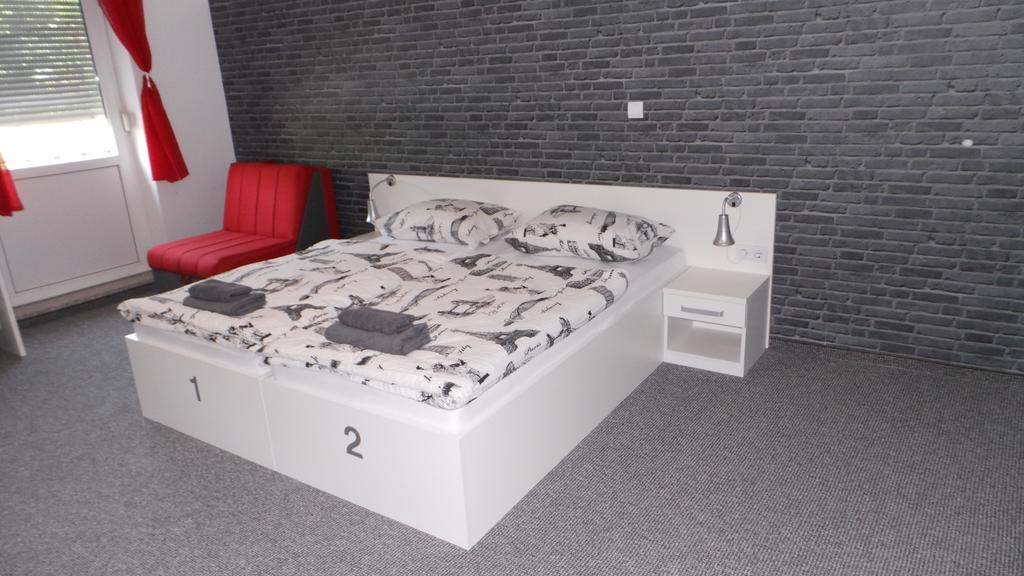 Hostel Levicki Slavonski Brod Cameră foto